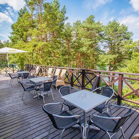Zuvedra Hotel Ignalina Buitenkant foto